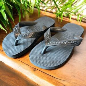 HAVAIANAS Kids Black Flip Flops Size: 10C - 25-26